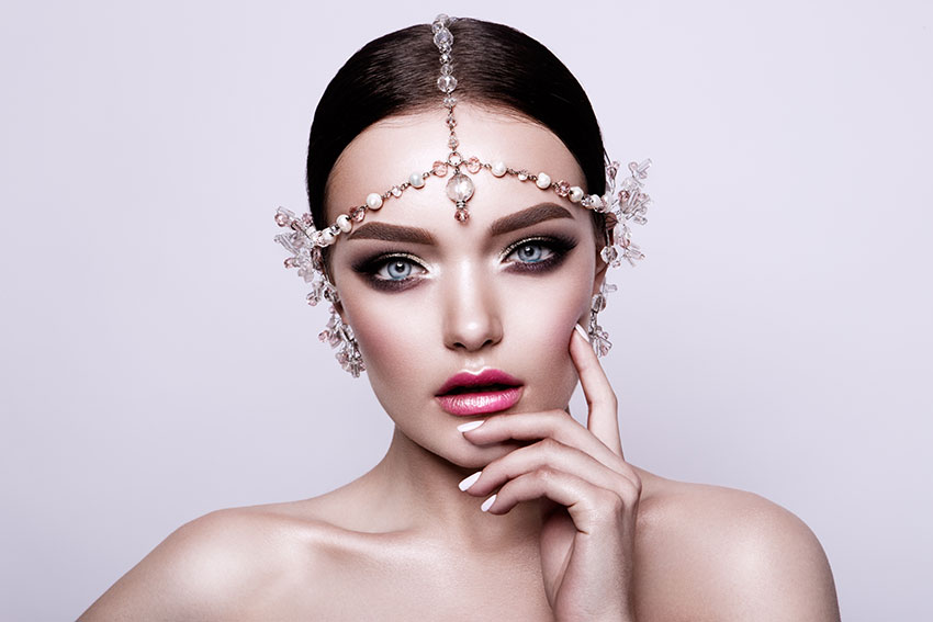5 intrebari pentru alegerea make-up artistului potrivit